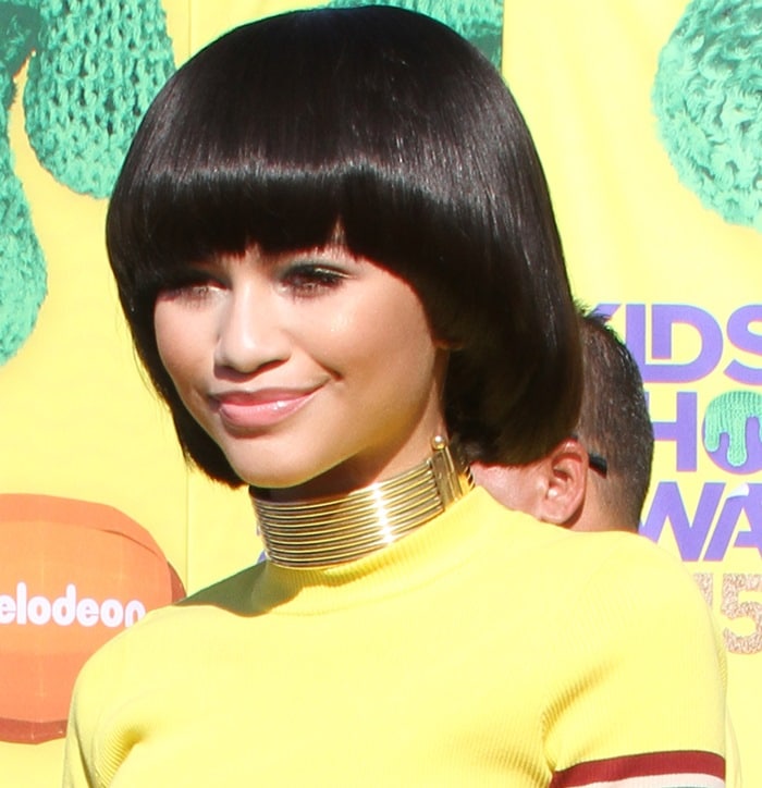 Zendaya's short bob haircut and Masai style choker