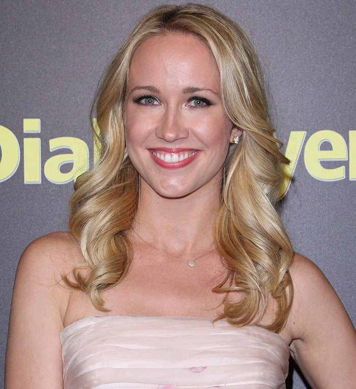 Anna Camp Feet (anna, camp, feet, allover gradient petal print, allover gradient petal print horizontally, allover gradient petal print horizontally pleated) Anna Camp looks beautiful as a blonde