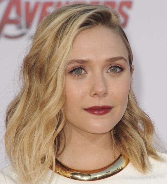 Elizabeth Olsen rocks a Sidney Garber necklace