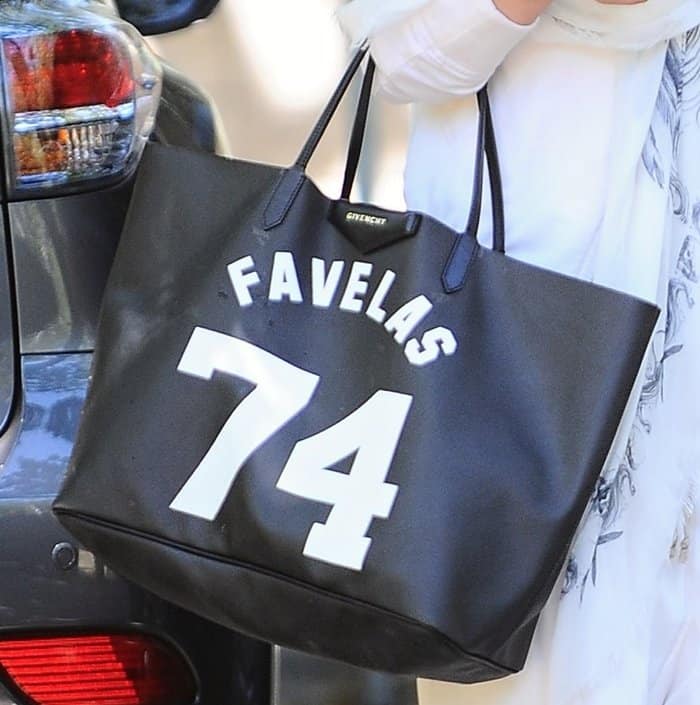 Givenchy favelas 74 bag deals