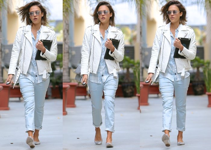 Jessica Alba paired loose pants with a light blue plaid top