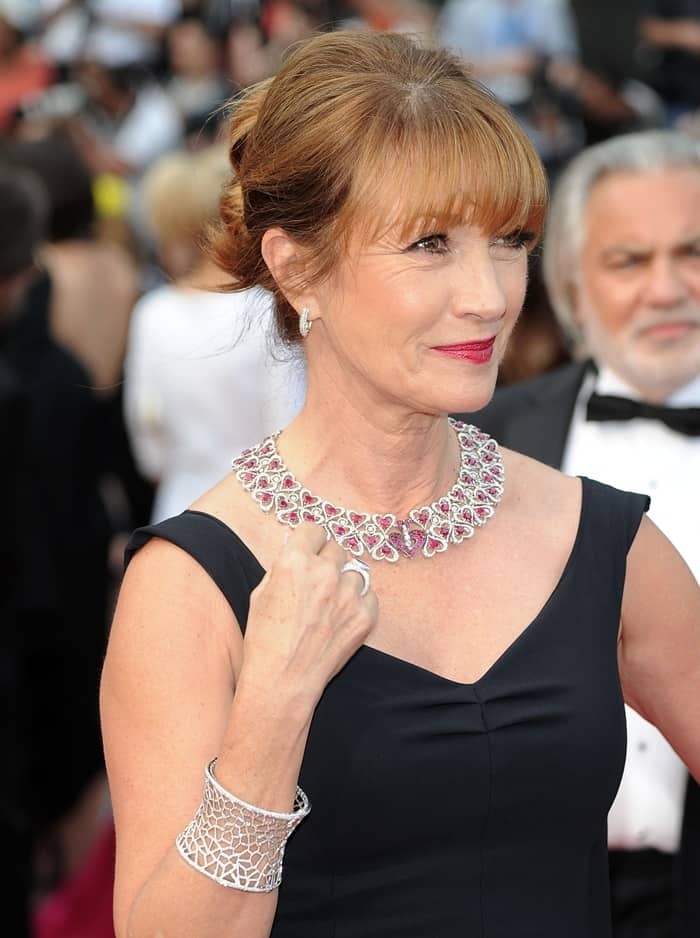Jane Seymour wears a stunning heart necklace at the 68th Annual Cannes Film Festival premiere of "Mad Max: Fury Road"