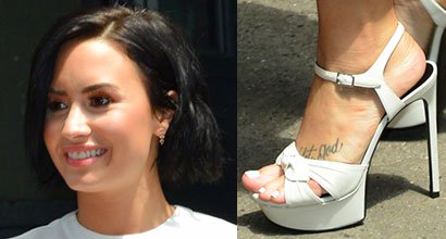 Demi Lovato' s Feet