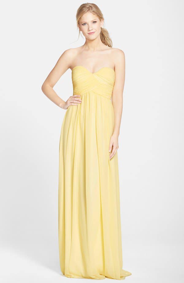 Donna Morgan 'Laura' Ruched Sweetheart Silk Chiffon Gown