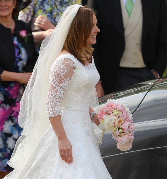 Phillipa Lepley revealed that Geri Halliwell wanted a "simple, clean and couture" bridal look that was "feminine and very English"