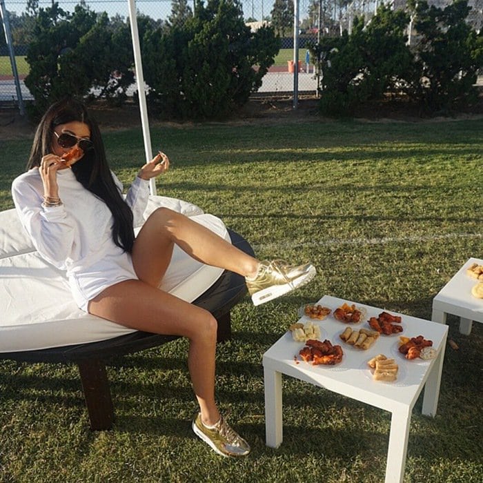 Shared by Kylie Jenner on May 3, 2015, with the caption I'm always eating ugh!