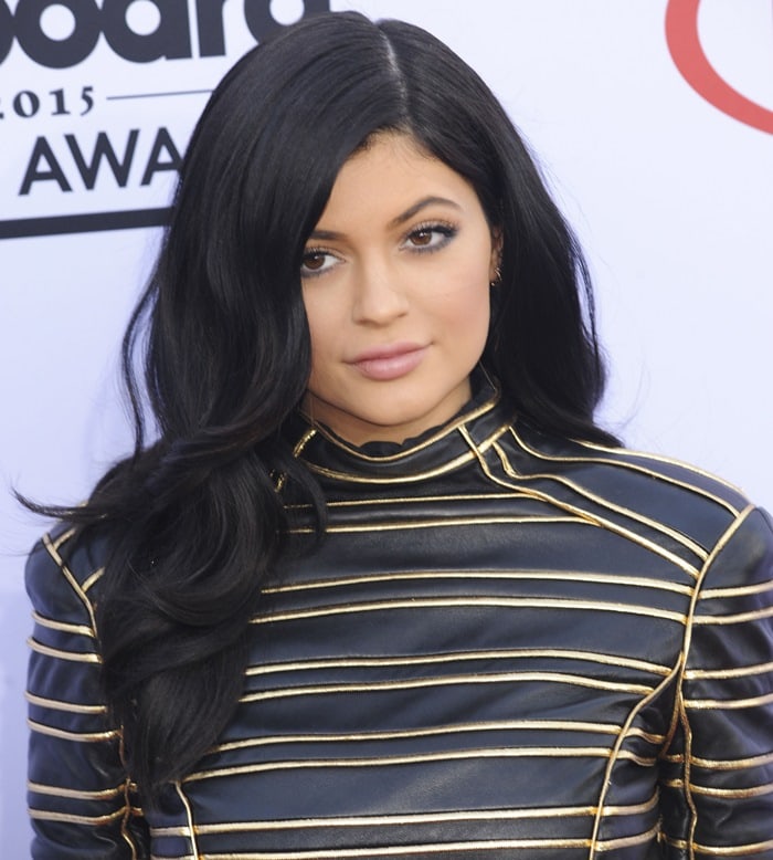 17-Year-Old Kylie Jenner Tries to Look Like Kim Kardashian in Balmain