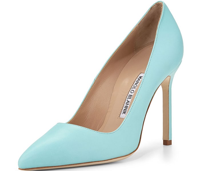 Manolo Blahnik BB Leather Point-Toe Pumps in Turquoise