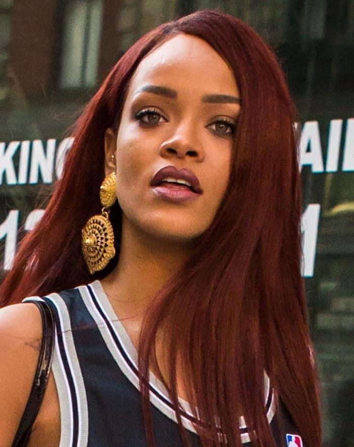 Rihanna shows off her vintage earrings from Stacy Lauren Smith's jewelry designer brand Stazia Loren
