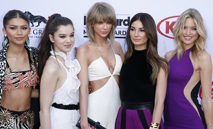 Zendaya, Hailee Steinfeld, Taylor Swift, Lily Aldridge, and Martha Hunt at the 2015 Billboard Music Awards