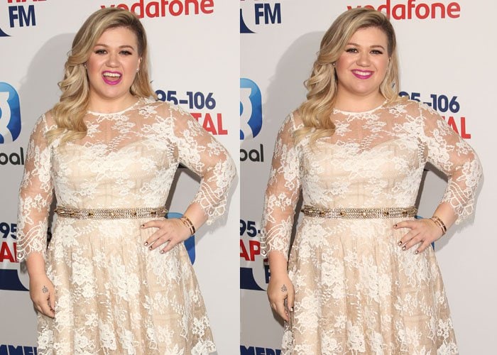 Kelly Clarkson styled her white lace dress with a metallic belt