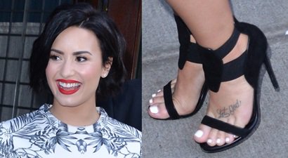 Demi Lovato' s Feet