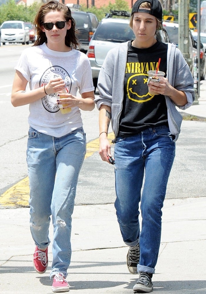 Kristen Stewart and her girlfriend Alicia Cargile take a walk after having lunch