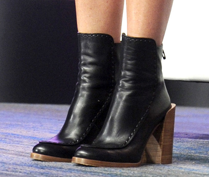 Gwyneth Paltrow's boots with stacked chunky heels