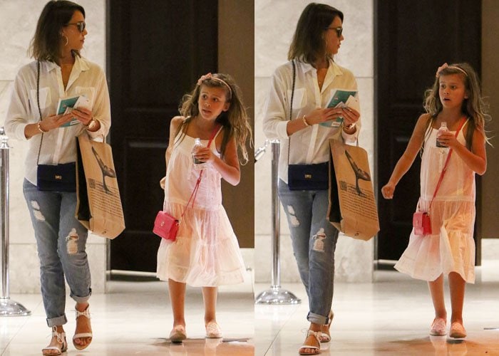 Jessica Alba takes a stroll with her daughters, Honor and Haven Warren