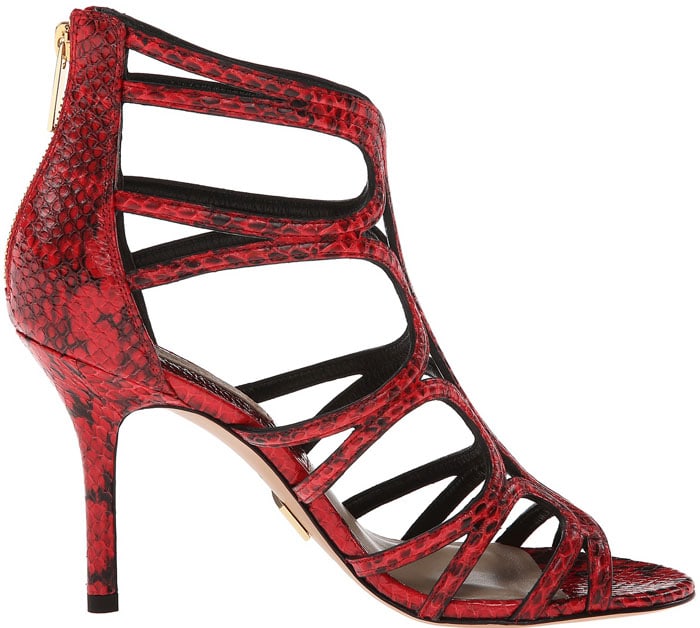 Tyra Banks Goes Crazy With ANTM Gang in Red Snakeskin Heels