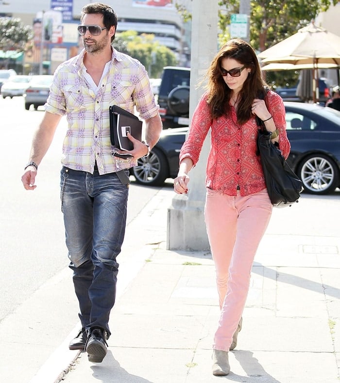 Michelle Monaghan and her husband Peter White leaving The Kings Road Cafe