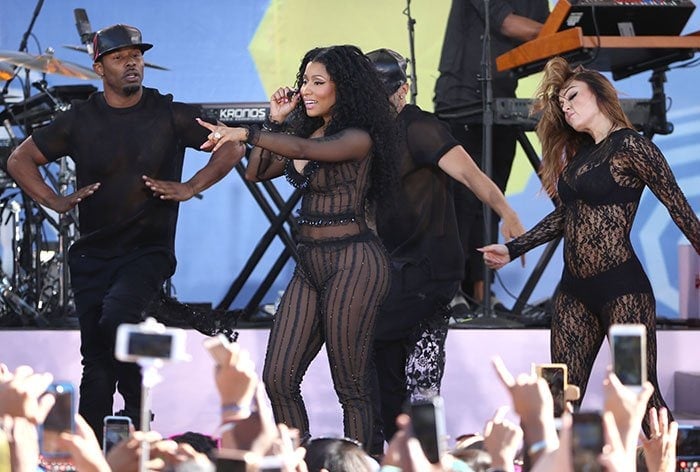 Nicki Minaj performs songs from The Pinkprint, her third studio album