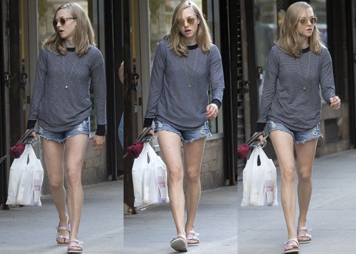 Amanda Seyfried completed her casual ensemble with pink Birkenstocks