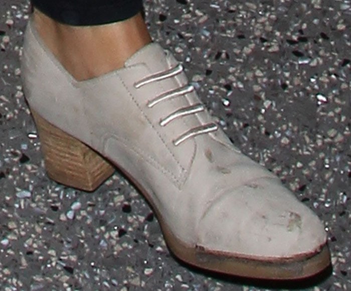 Emily Ratajkowski wearing suede derby shoes