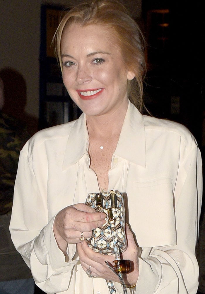 Lindsay Lohan attends dinner at the Chiltern Firehouse