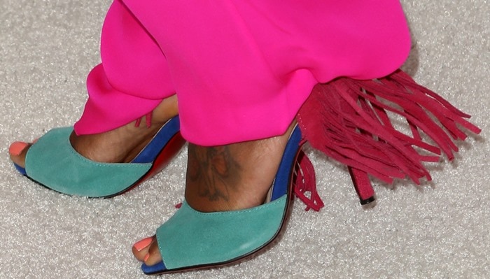 Regina King showed off her feet in Otrot fringed color-block suede sandals