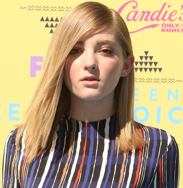 Willow Shields shows off her straight and simple blonde lob