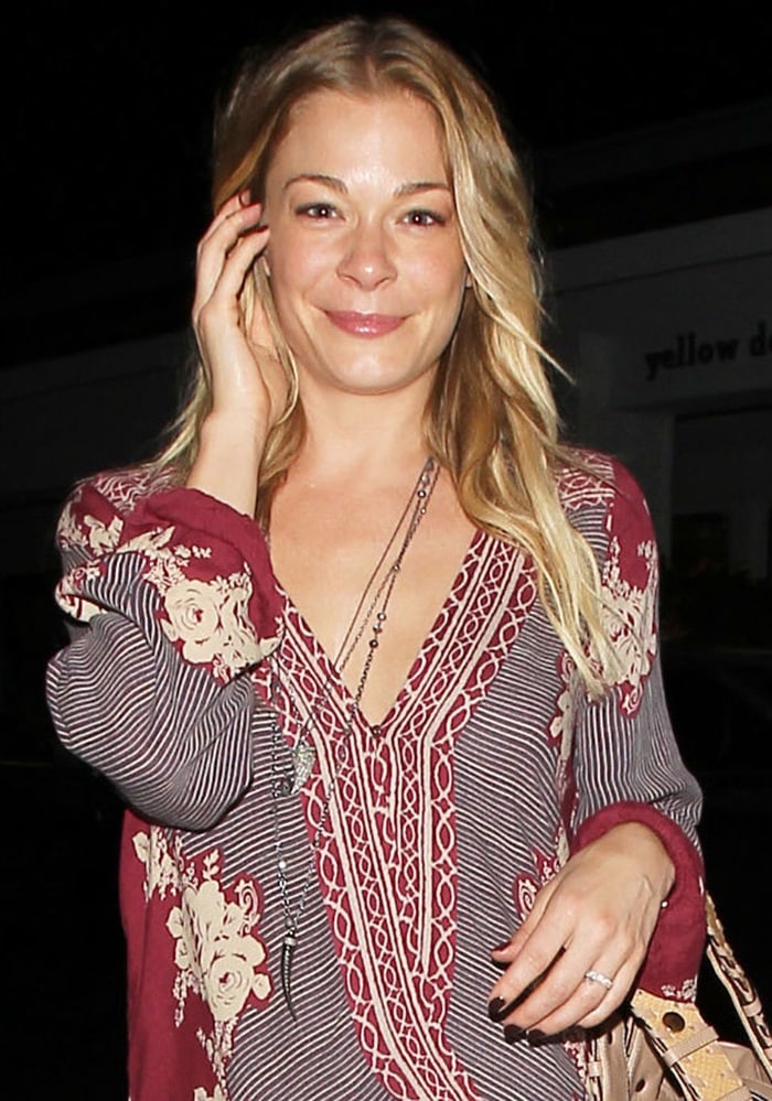 LeAnn Rimes looked relaxed in a Free People dress