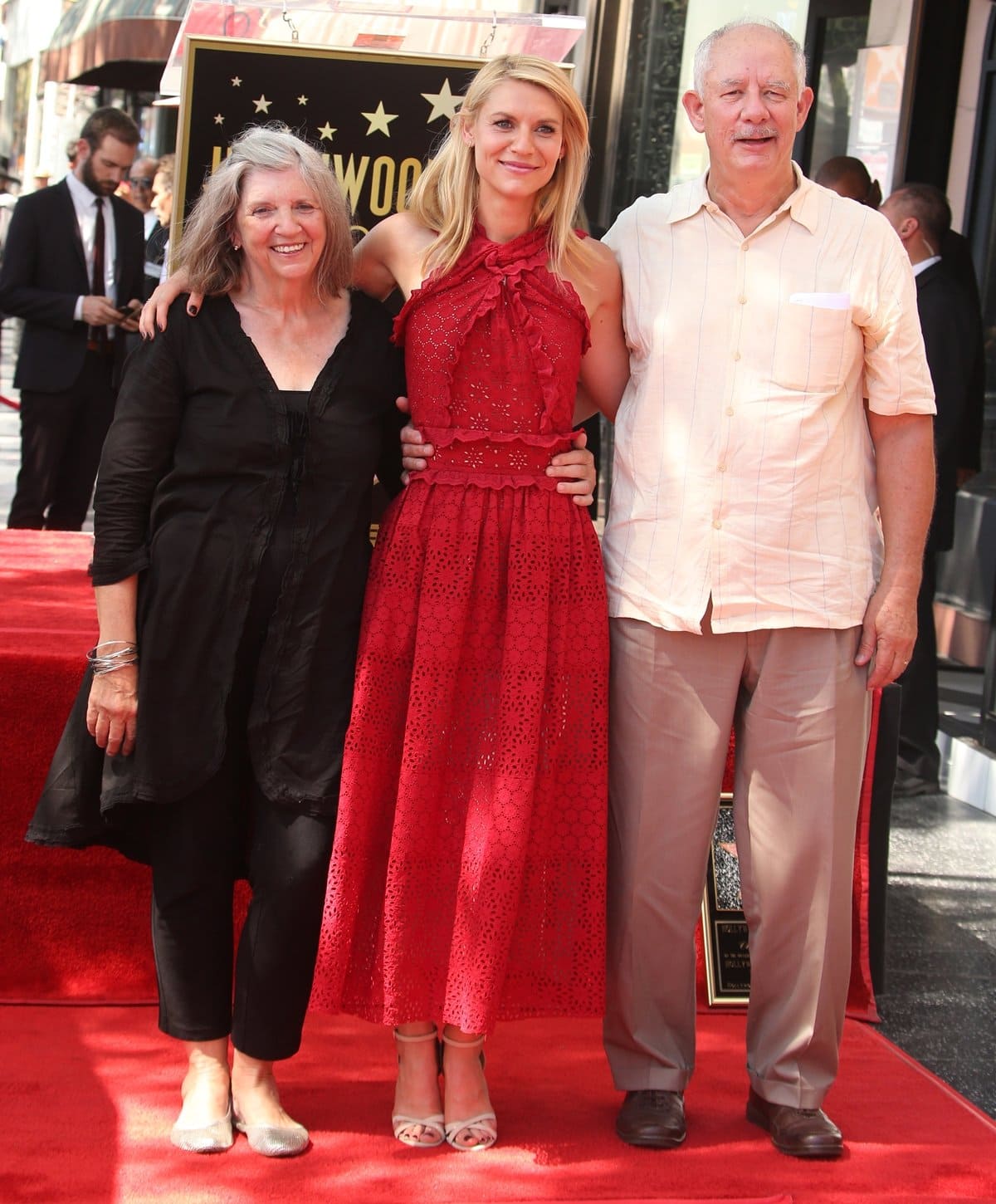 Actress Claire Danes with her mom Carla Danes (née Hall) and her dad Christopher Danes