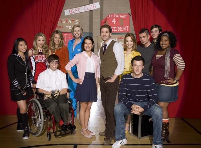 Glee (FOX) Season 1, 2009, cast members are shown from left, back row: Jenna Ushkowitz, Dianna Agron, Jessalyn Gilsig, Jane Lynch, Mark Salling, Chris Colfer, and Amber Riley. front row: Kevin McHale, Lea Michele, Matthew Morrison, Jayma Mays, Cory Monteith