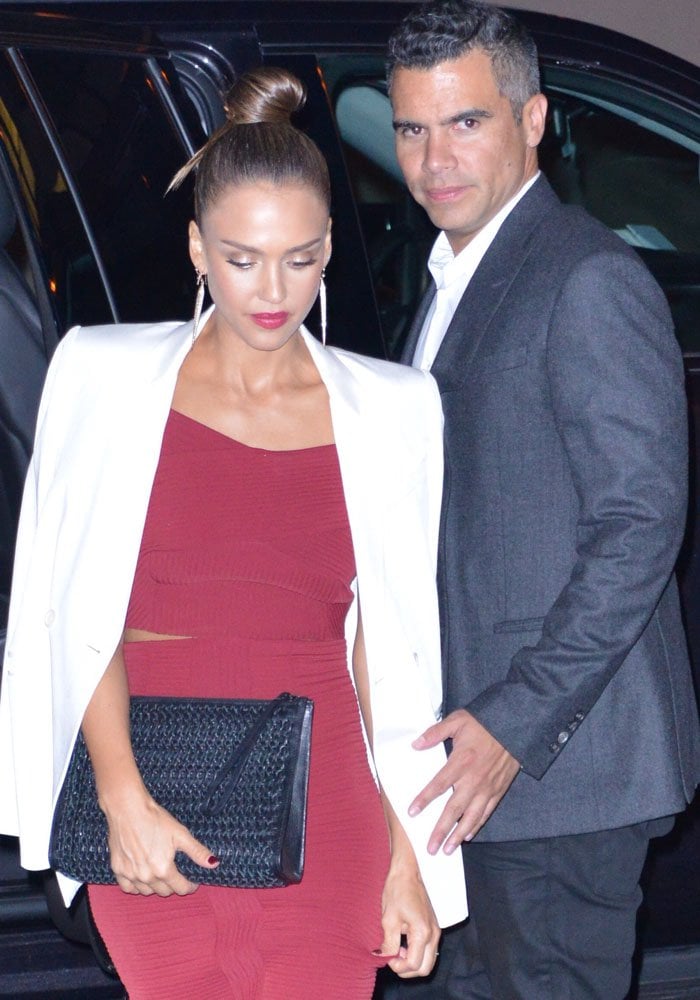 Jessica Alba and her husband Cash Warren return to their New York hotel together