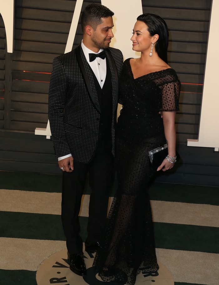 Demi Lovato and her boyfriend Wilmer Valderrama attend the 2016 Vanity Fair Oscar Party