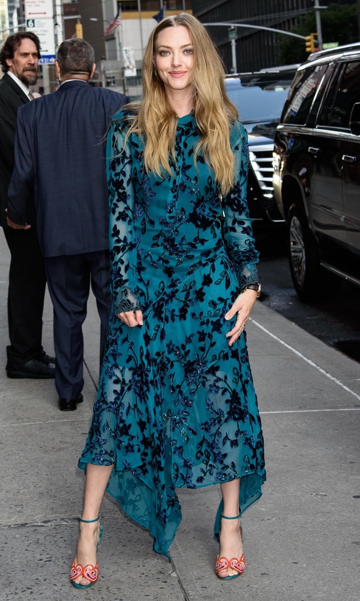 Amanda Seyfried in a teal midi dress by Chloe and Christian Louboutin Himaya sandals