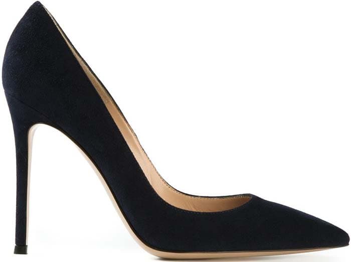 Gianvito Rossi "Ellipsis" Pumps in Black Suede