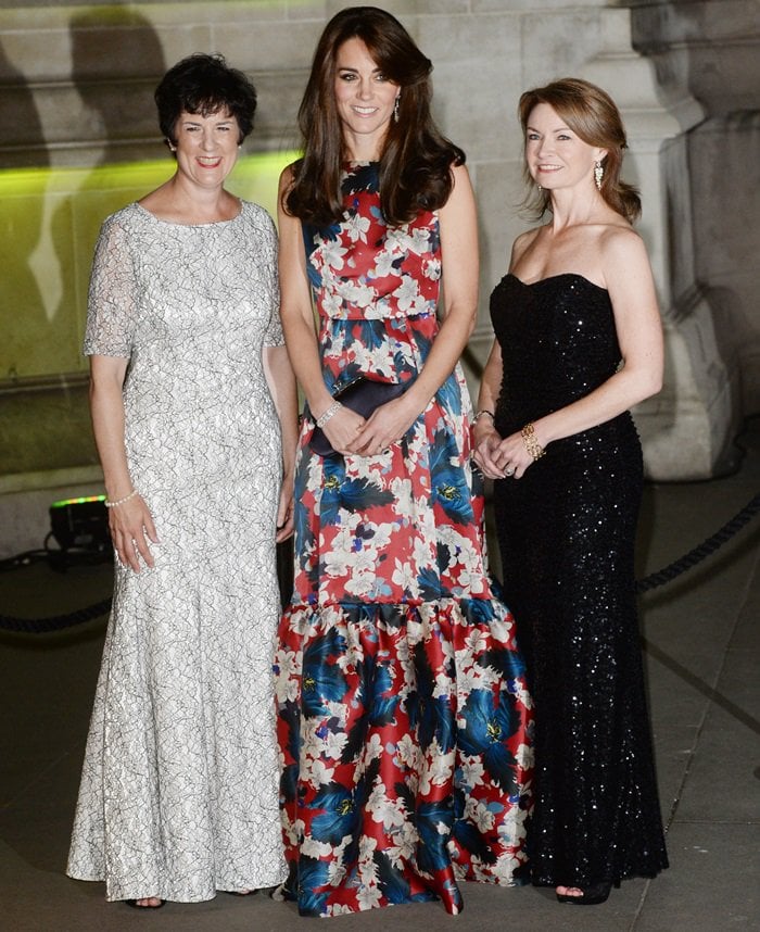Catherine, Duchess of Cambridge poses with (L) Amanda Pullinger (CEO) and (R) Mimi Drake (Chairwoman) as she attends the 100 Women In Hedge Funds Gala Dinner In Aid Of The Art Room at Victoria and Albert Museum on October 27, 2015 in London, England