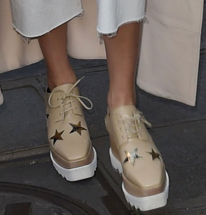 Kendall Jenner shows off her feet in Stella McCartney Elyse platform oxfords