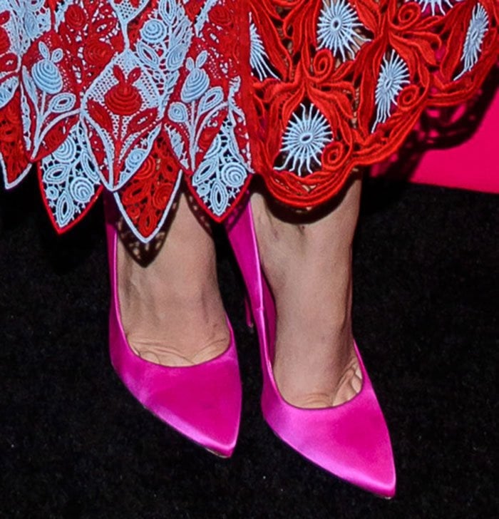 Lady Gaga's feet in pink satin FM pumps