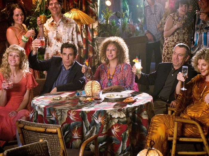 The cast of Meet the Fockers (2004): Teri Polo (as Pam Byrnes), Ben Stiller (as Greg Focker), Barbra Streisand (as Roz Focker), Robert De Niro (as Jack Byrnes), and Blythe Danner (as Dina Byrnes)