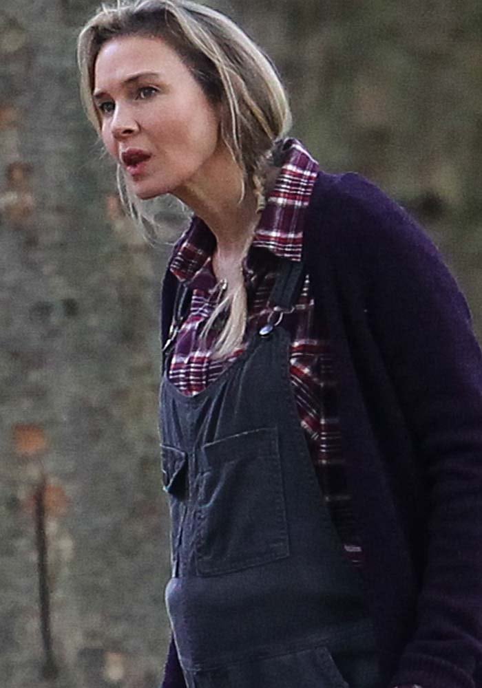 Renee Zellweger films a scene for the Bridget Jones franchise