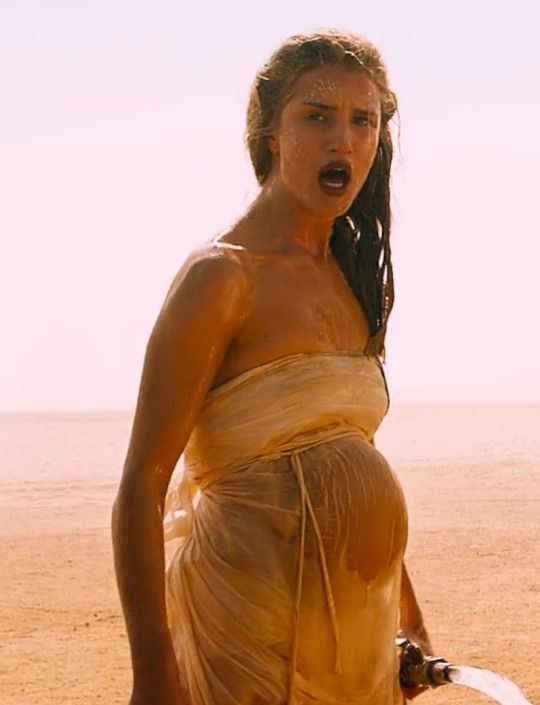 Rosie Huntington-Whiteley wore a prosthetic stomach to become Immortan Joe's pregnant wife The Splendid Angharad
