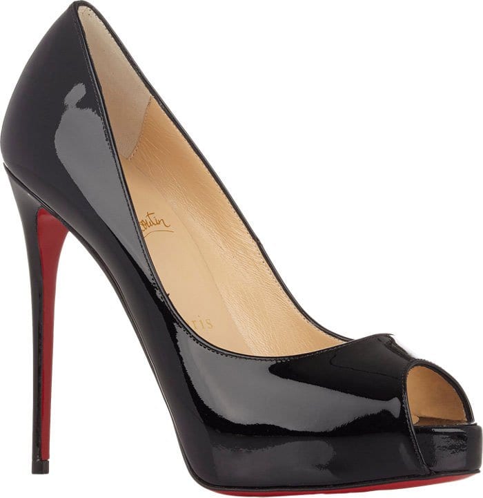 This classic low-cut pump perched on an expertly architected stiletto heel sets off feminine curves to an alluring effect