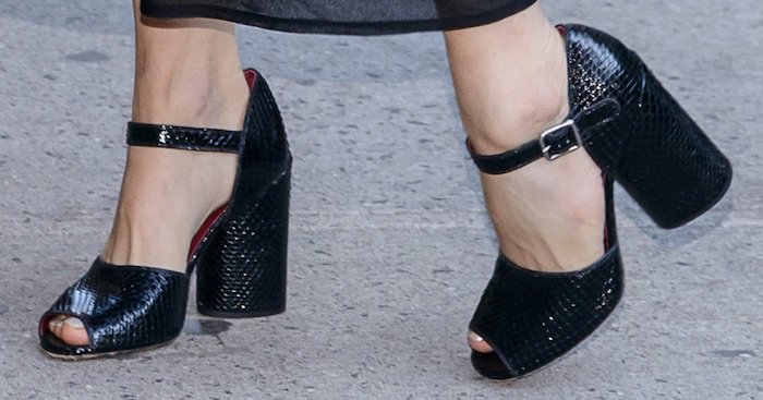 Sienna Miller's feet in block-heeled sandals