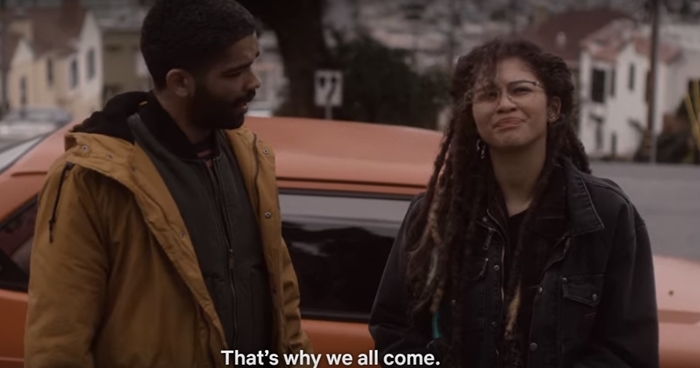 Zendaya as Fola Uzaki and Kingsley Ben-Adir as Karim Washington in the first episode of The OA's second season