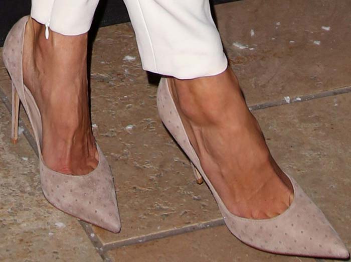 Alessandra Ambrosio's feet in Le Silla pumps