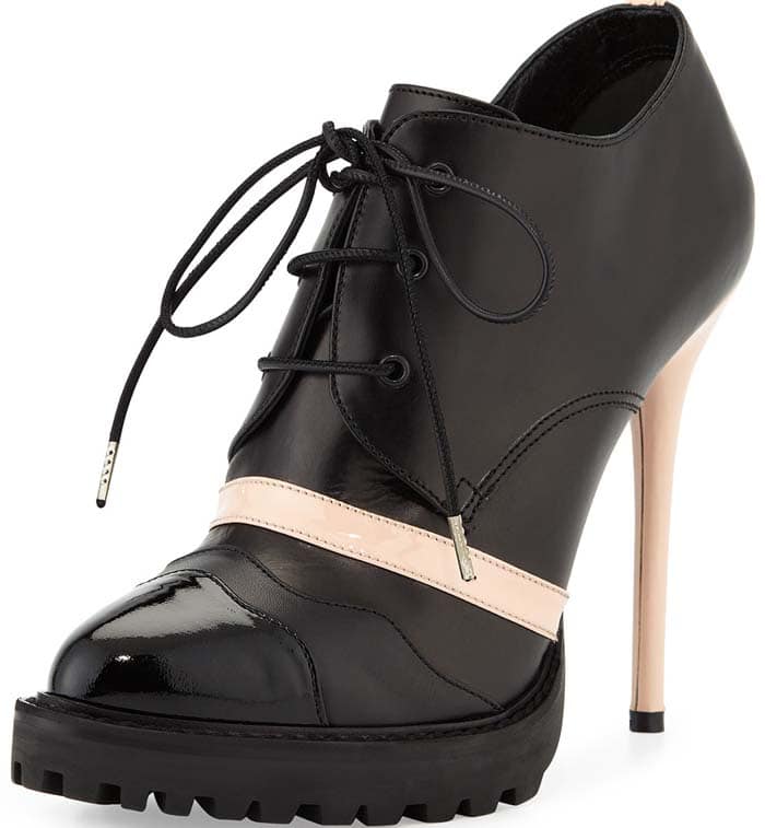 Alexander McQueen Leather High-Heel Lace-Up Bootie in Black/Teint