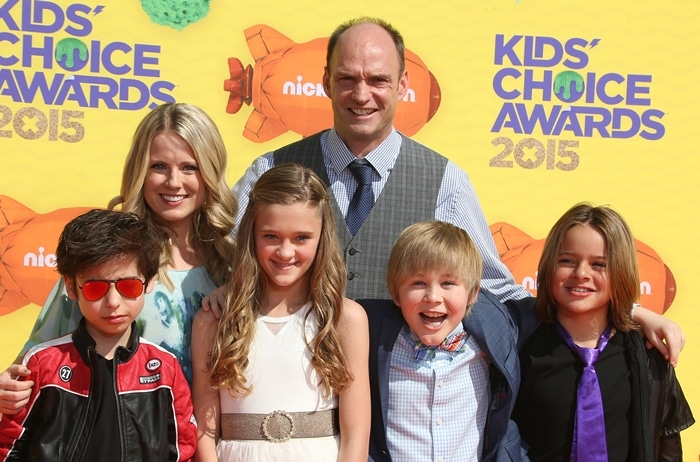 Nicky, Ricky, Dicky & Dawn cast members Aidan Gallagher, Allison Munn, Lizzy Greene, Brian Stepanek, Mace Coronel, and Casey Simpson at the 28th Annual Nickelodeon Kids' Choice Awards