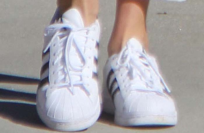 Gigi Hadid's feet in '80s-inspired Adidas "Superstar" sneakers