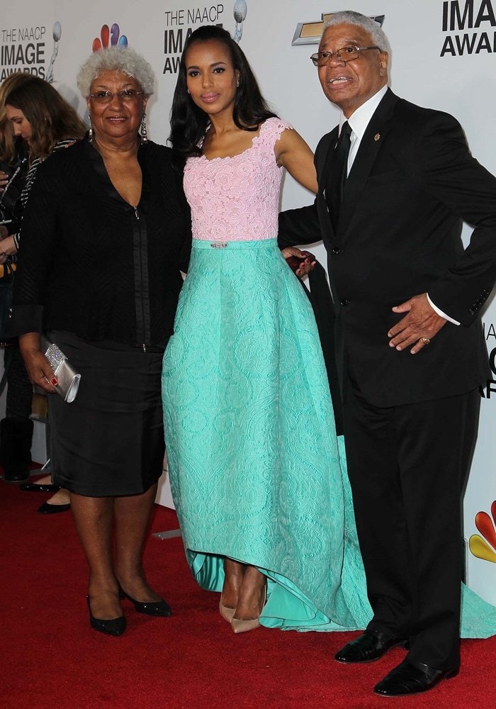 Kerry Washington with her parents Valerie Washington and Earl Washington