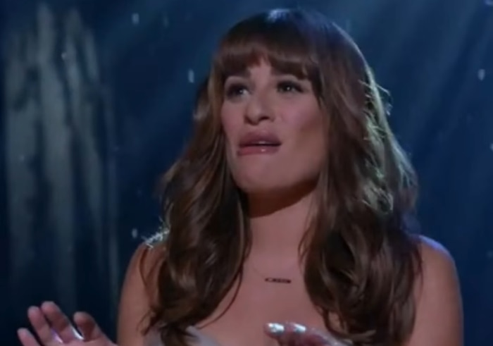 Lea Michele ends the hour-long Loser Like Me episode of Glee by singing the hit song “Let It Go” from Frozen