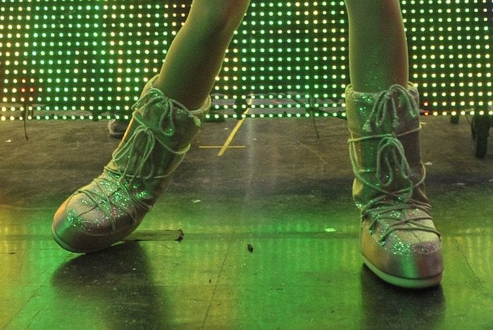 Miley Cyrus's feet in glittery Moon Boots